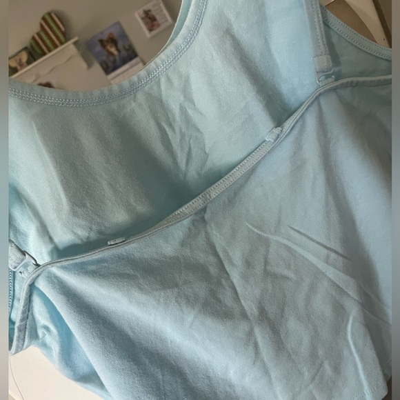 Crop Adjustable Cami Top - Picture 4 of 4